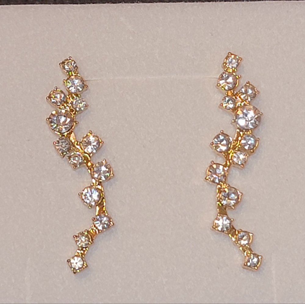 NWOT BaubleBar Farah Ear Crawlers
